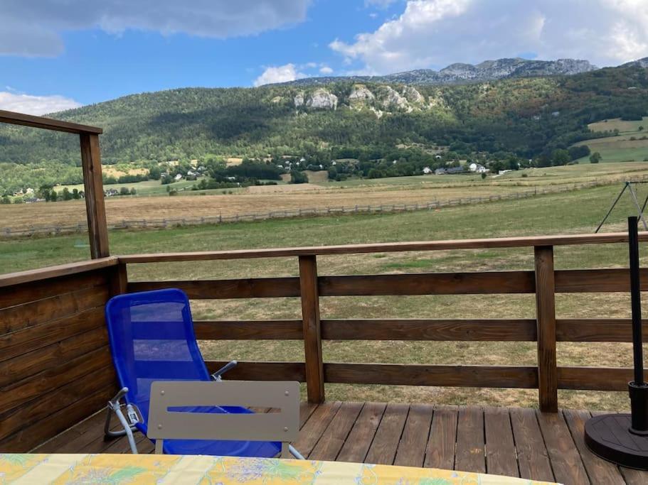 Chalet Cosy, Belle Vue, Dans Le Massif Du Vercors Ланс-ан-Веркор Екстериор снимка